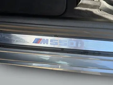 BMW M550i xDrive