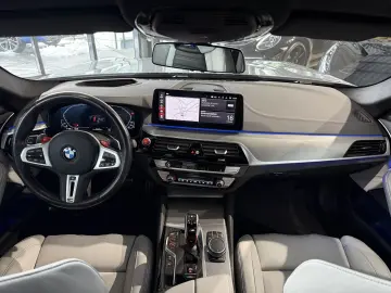 BMW M5  LASER ACC HUD H&K CARBON