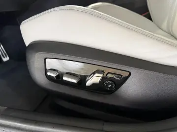 BMW M5  LASER ACC HUD H&K CARBON