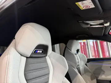 BMW M5  LASER ACC HUD H&K CARBON