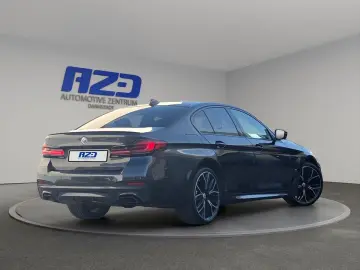 BMW 540 d xDrive M-Sport STNDHZ LASER H&K AHK LEDER