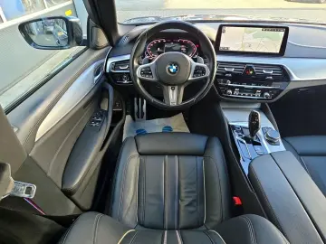BMW 540 d xDrive M-Sport STNDHZ LASER H&K AHK LEDER