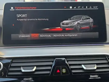 BMW 540 d xDrive M-Sport STNDHZ LASER H&K AHK LEDER