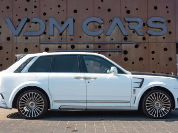 ROLLS ROYCE Cullinan MANSORY  FORGED CARBON ONLY 7600 KM