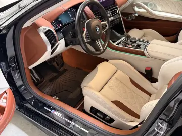 BMW M8 Competition  Bentley Interior Carbon Laser 36