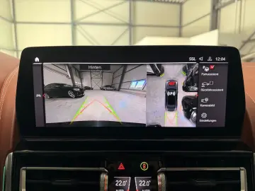 BMW M8 Competition  Bentley Interior Carbon Laser 36