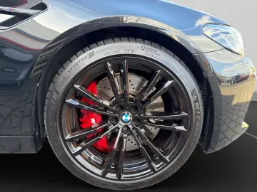 BMW M5 Limousine Laserlicht Driving Assist Prof. 360