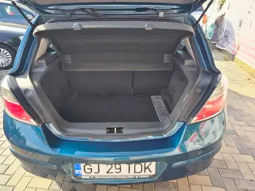 Opel Astra H 1.6i Automata 2008
