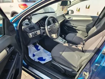 Opel Astra H 1.6i Automata 2008