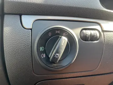 Vw Golf V 2.0 tdi 2007 Dublu Climatronic Cutie 6 1