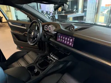 PORSCHE Cayenne S E-Hybrid HA-Lenkung InnoDrive Head-Up