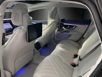 MERCEDES-BENZ EQS 580 AMG