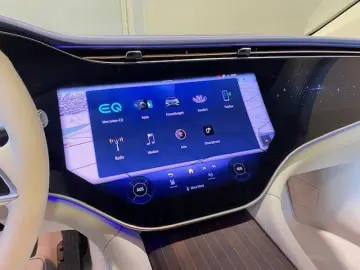 MERCEDES-BENZ EQS 580 4M AMG