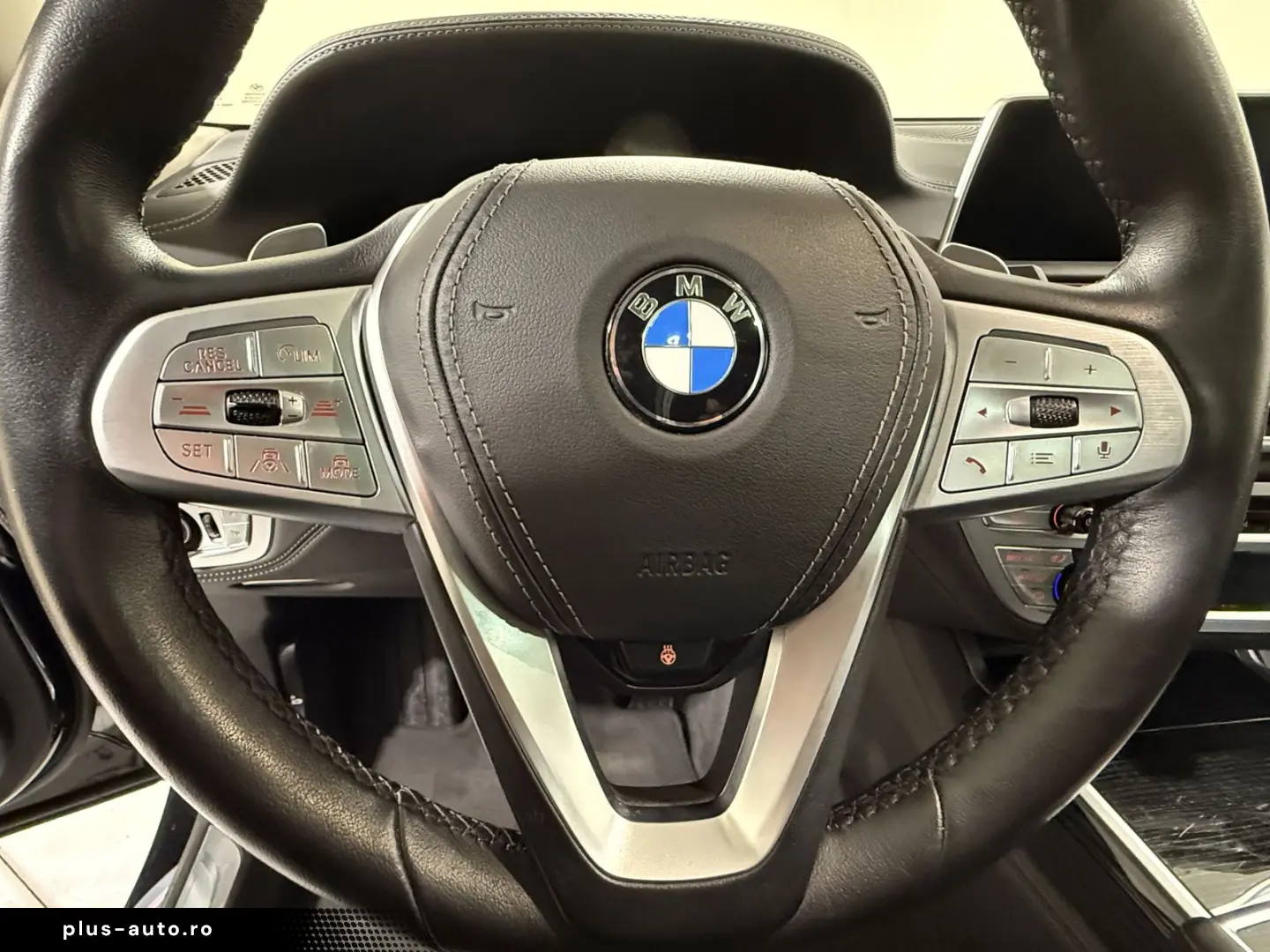 BMW 750i xDrive Limousine Standhzg AHK Massage GSD