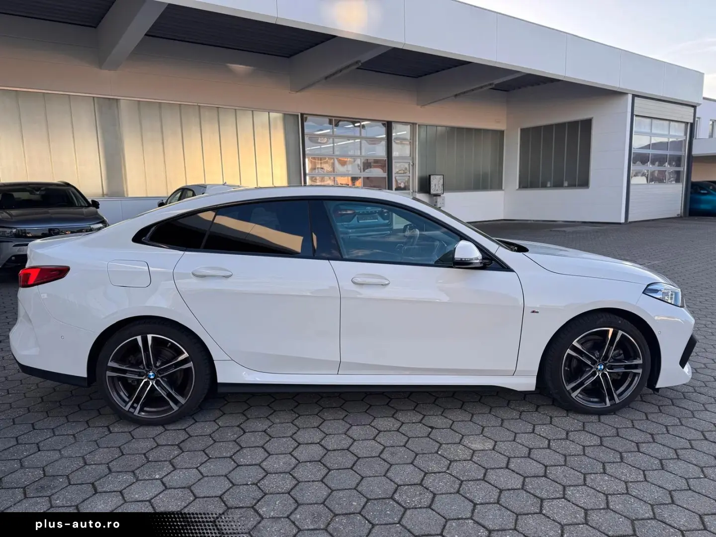 BMW 218i Gran Coupe M-Sport ABSTANDSTEMP PANO KAMERA