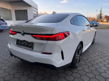 BMW 218i Gran Coupe M-Sport ABSTANDSTEMP PANO KAMERA