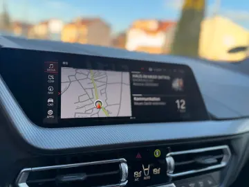 BMW 218i Gran Coupe M-Sport ABSTANDSTEMP PANO KAMERA