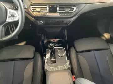 BMW 218i Gran Coupe Aut. M Sport RFK HuD H&K Navi