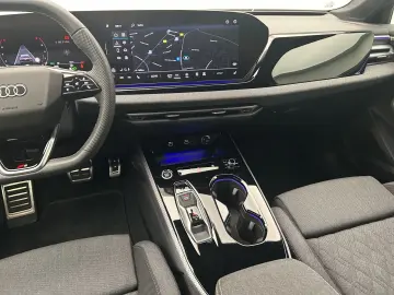 AUDI A5 Limousine 35 TFSI S-LINE EDITION-ONE NAVI AHK