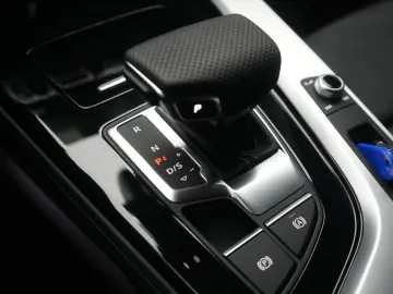 AUDI A5 40 TDI S tronic S line ACC Kamera HUD Virtual