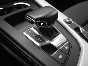 AUDI A5 45 TFSI quattro S tronic advanced Temp Kamera