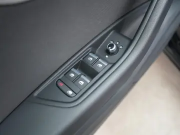 AUDI A5 45 TFSI quattro S tronic advanced Temp Kamera