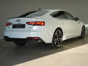 AUDI A5 40 TDI quattro S tronic S line Navi ACC Kamer