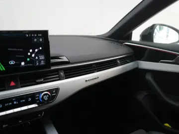 AUDI A5 40 TDI quattro S tronic S line Navi ACC Kamer