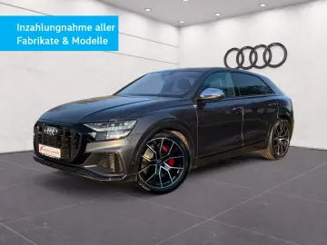 AUDI SQ8 TFSI quattro tiptronic PANO B&O VALCONA AHK