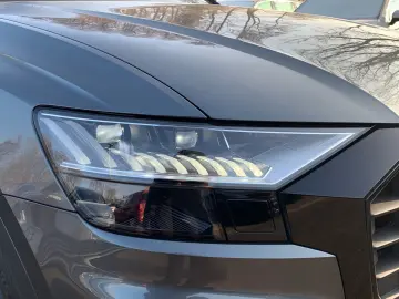 AUDI SQ8 TFSI quattro tiptronic PANO B&O VALCONA AHK