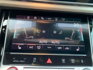 AUDI SQ8 TFSI quattro tiptronic PANO B&O VALCONA AHK