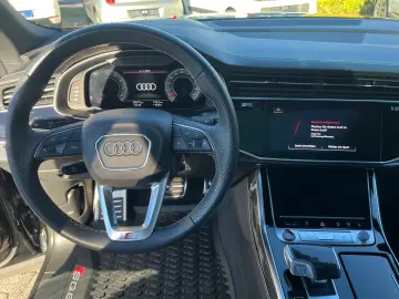 AUDI SQ8 4.0 TFSI quattro competition plus