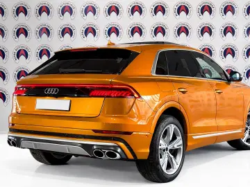 AUDI SQ8 4.0 TFSI quattro VOLLAUSTATTUNNG SONDERAUSST