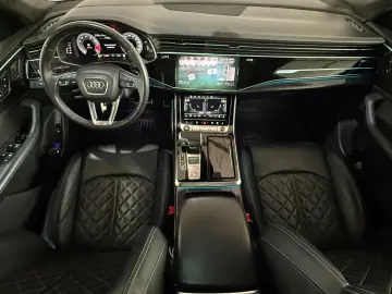 AUDI SQ8 4.0 TFSI quattro VOLLAUSTATTUNNG SONDERAUSST