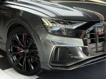 AUDI SQ8 4.0 TFSI qu. Head-Up B&O StHzg Massage 23