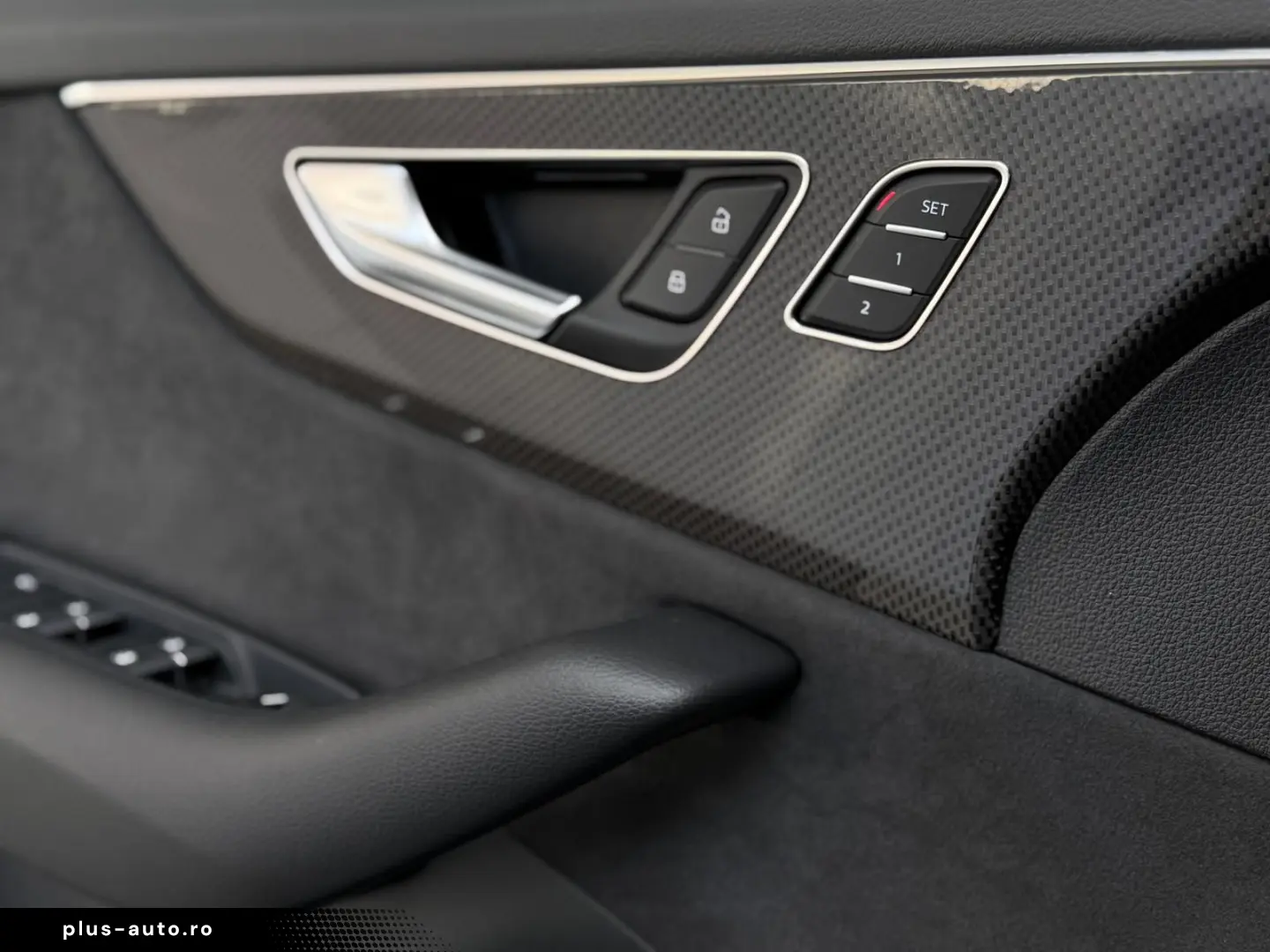 AUDI SQ8 4.0 TFSI qu. Head-Up B&O StHzg Massage 23