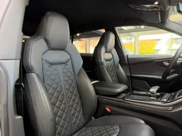 AUDI SQ8 4.0 TFSI qu. Head-Up B&O StHzg Massage 23