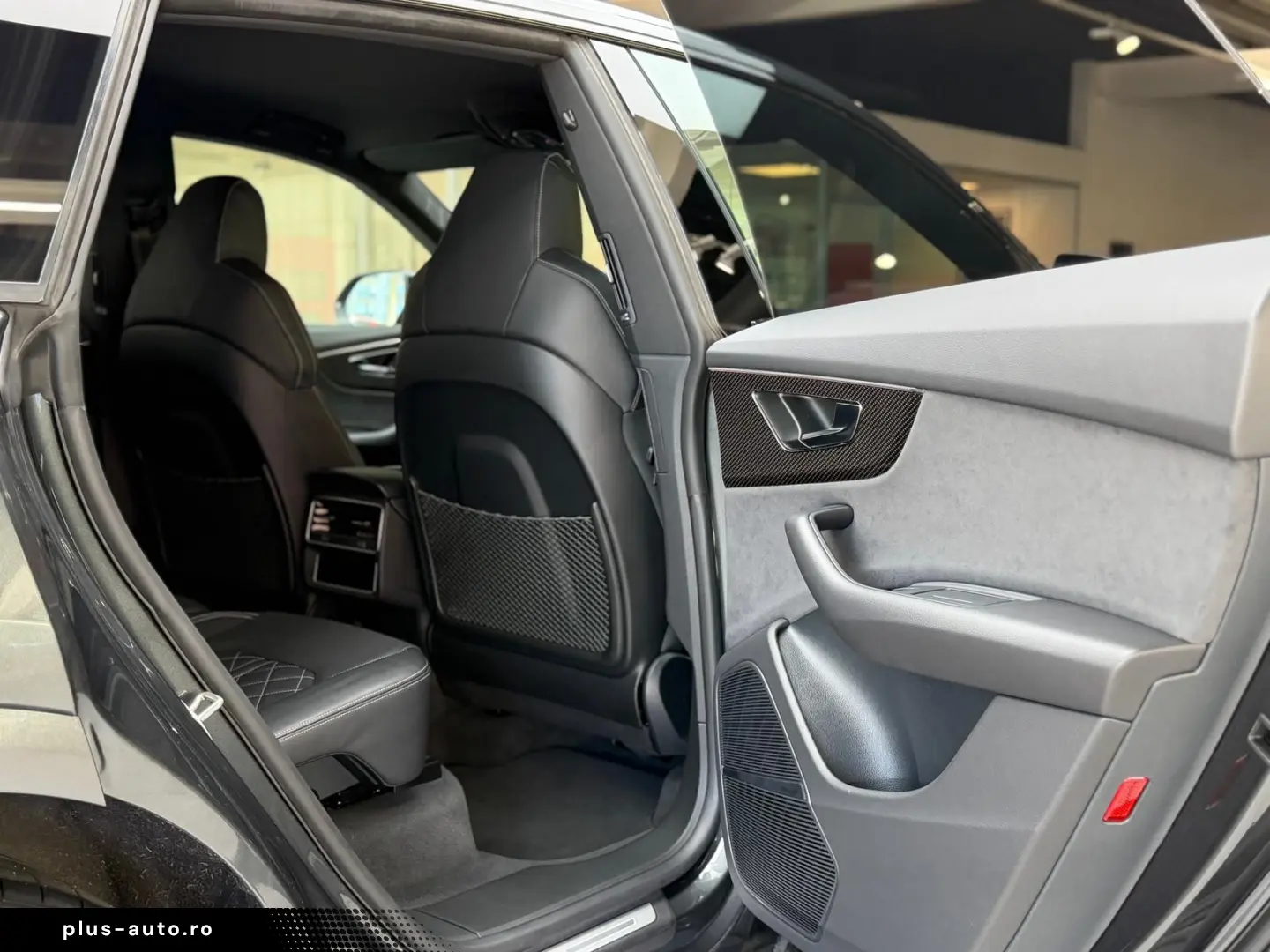 AUDI SQ8 4.0 TFSI qu. Head-Up B&O StHzg Massage 23