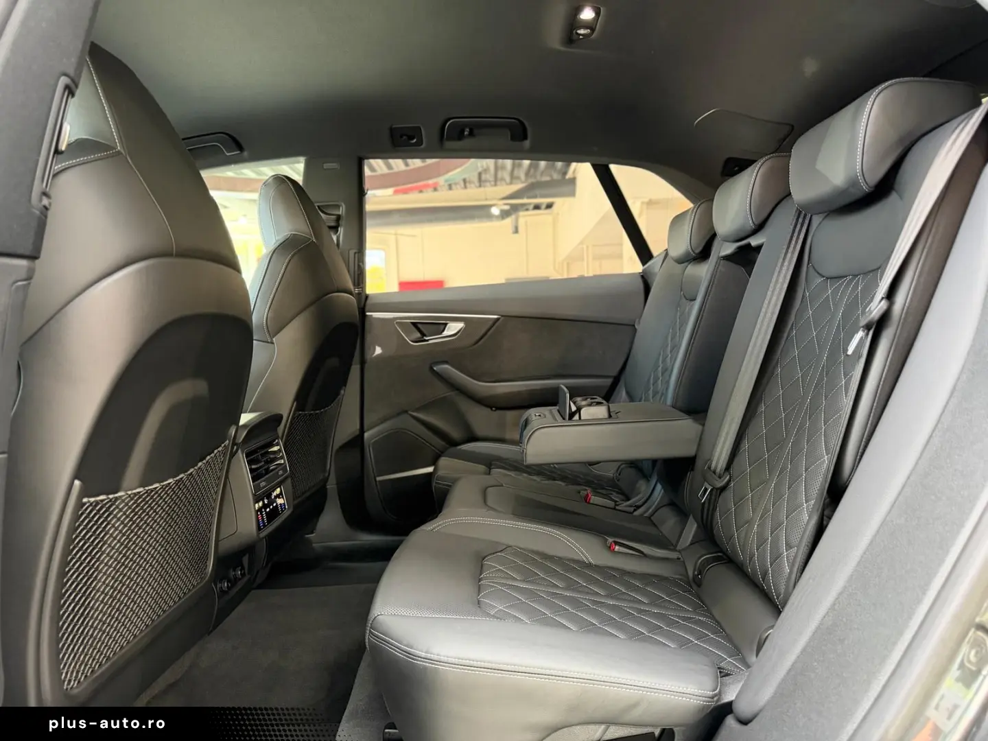 AUDI SQ8 4.0 TFSI qu. Head-Up B&O StHzg Massage 23