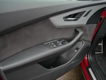 AUDI SQ8 TFSI AHK Air Nacht Stand B&O Pano Matrix HuD