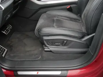 AUDI SQ8 TFSI AHK Air Nacht Stand B&O Pano Matrix HuD