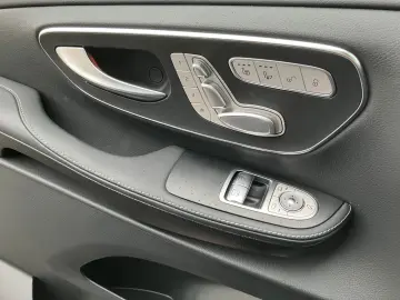 MERCEDES-BENZ V 300 EXCLUSIVE PANO STANDH DISTON BUR&hellip;