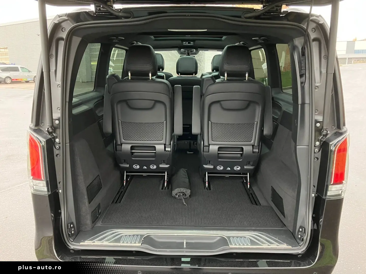 MERCEDES-BENZ V 300 EXCLUSIVE PANO STANDH DISTON BUR&hellip;