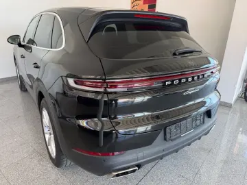 PORSCHE Cayenne  -Head Up- Panorama- ACC - AHK