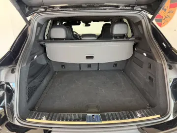 PORSCHE Cayenne  -Head Up- Panorama- ACC - AHK