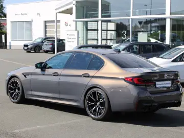 BMW M5 Limousine AHK  M Drivers P. Head-Up DAB