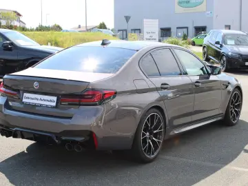 BMW M5 Limousine AHK  M Drivers P. Head-Up DAB