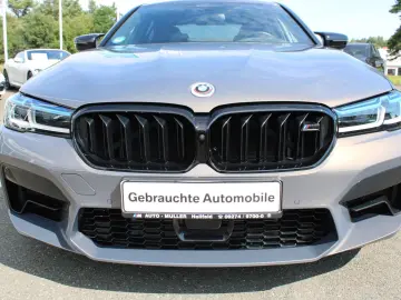 BMW M5 Limousine AHK  M Drivers P. Head-Up DAB