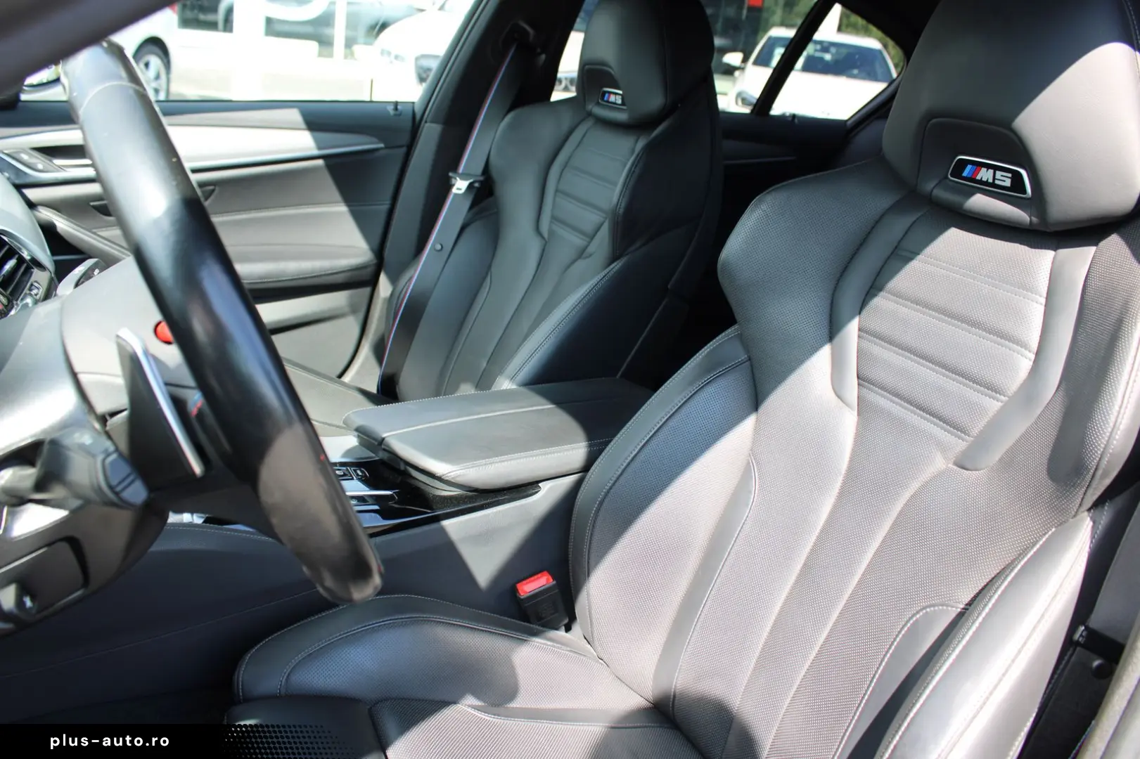 BMW M5 Limousine AHK  M Drivers P. Head-Up DAB