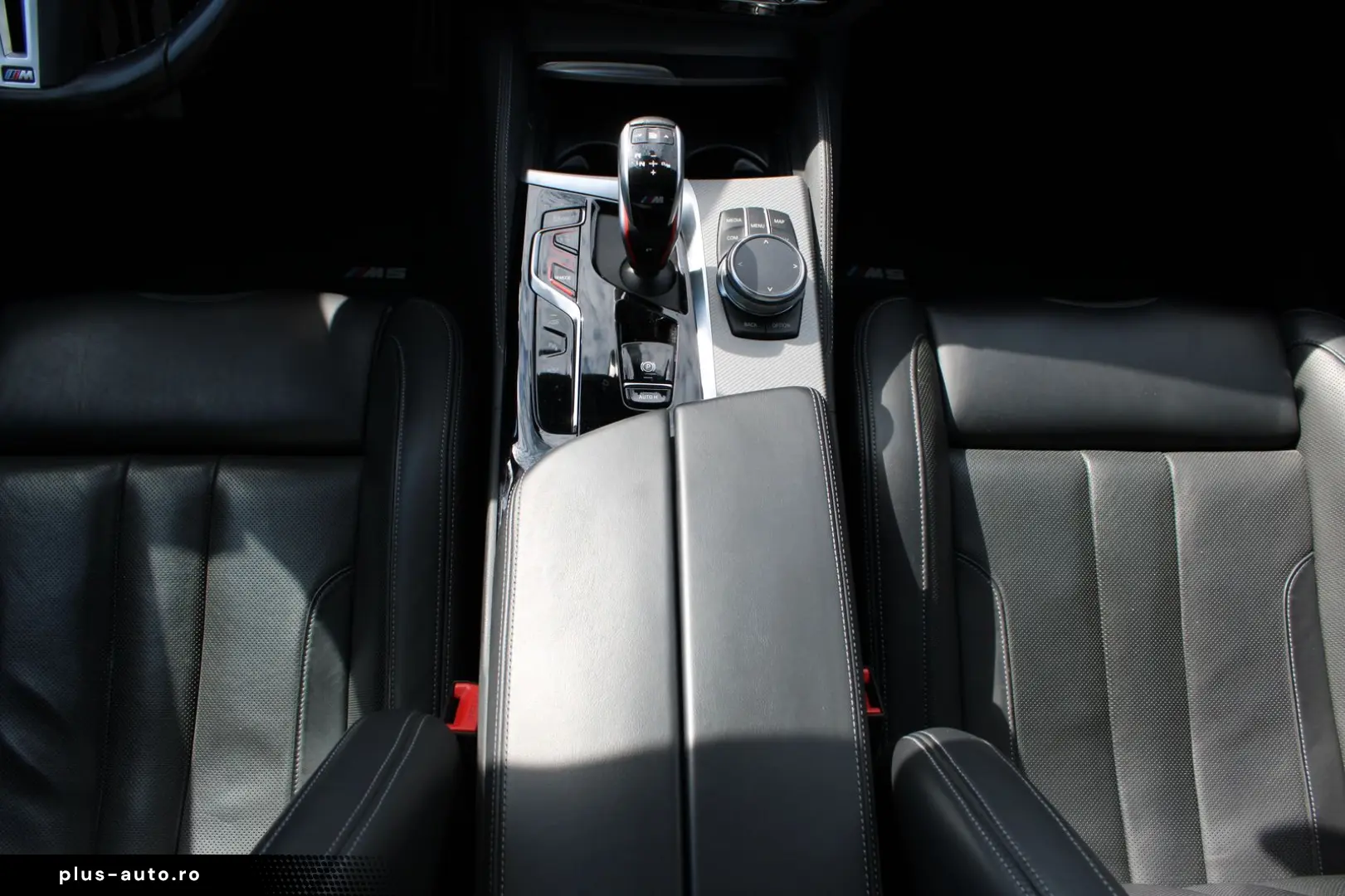 BMW M5 Limousine AHK  M Drivers P. Head-Up DAB